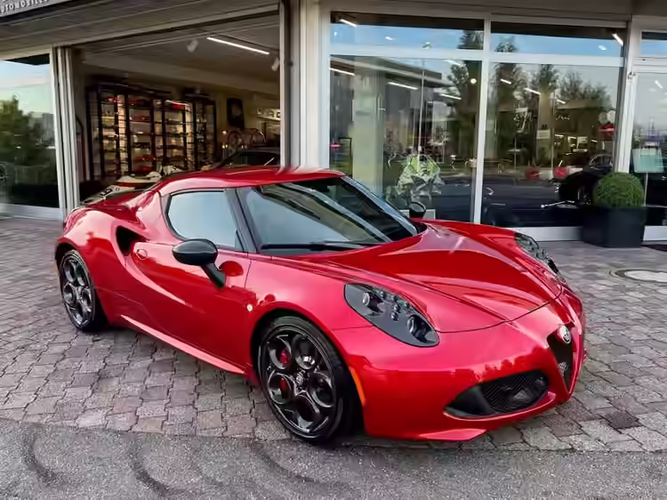 Alfa Romeo 4C 1750 TBi TCT