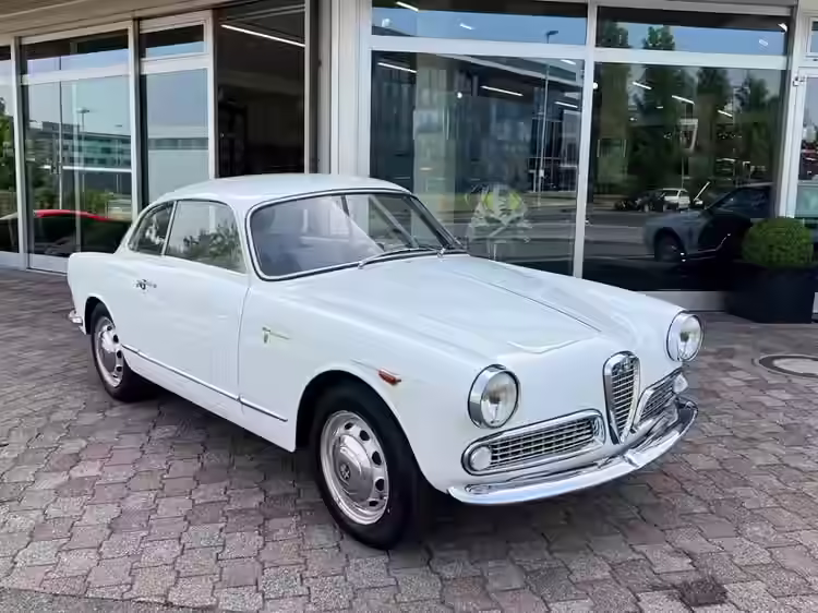 Alfa Romeo Giulietta 1300 Sprint Veloce
