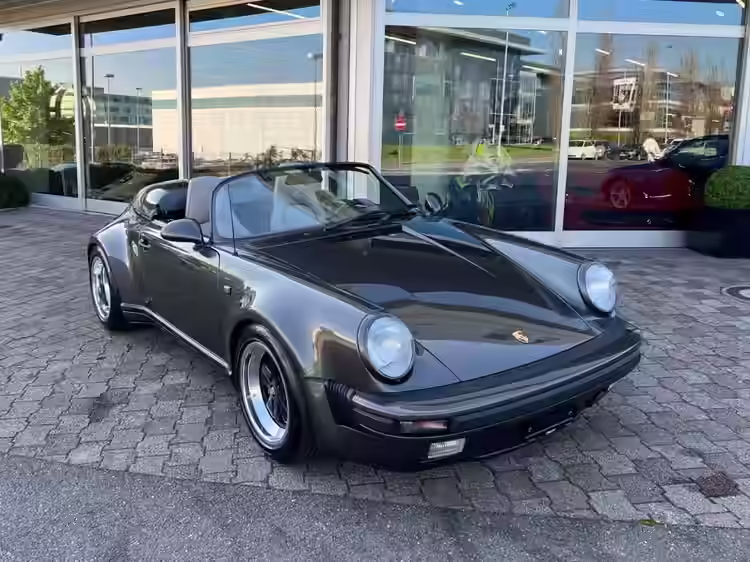 Porsche 911 Carrera 3.2 Speedster Turbo Look